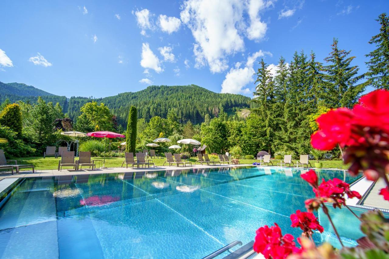 Kolmhof Hotel บาด ไคลน์เคิร์ชไฮม์ ภายนอก รูปภาพ